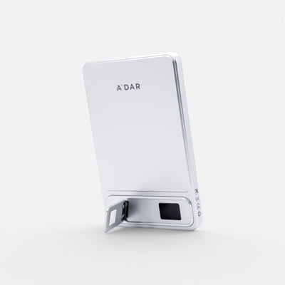 AdarCharge - magnetische Powerbank mit Überhitzungsschutz