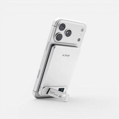 AdarCharge - magnetische Powerbank mit Überhitzungsschutz